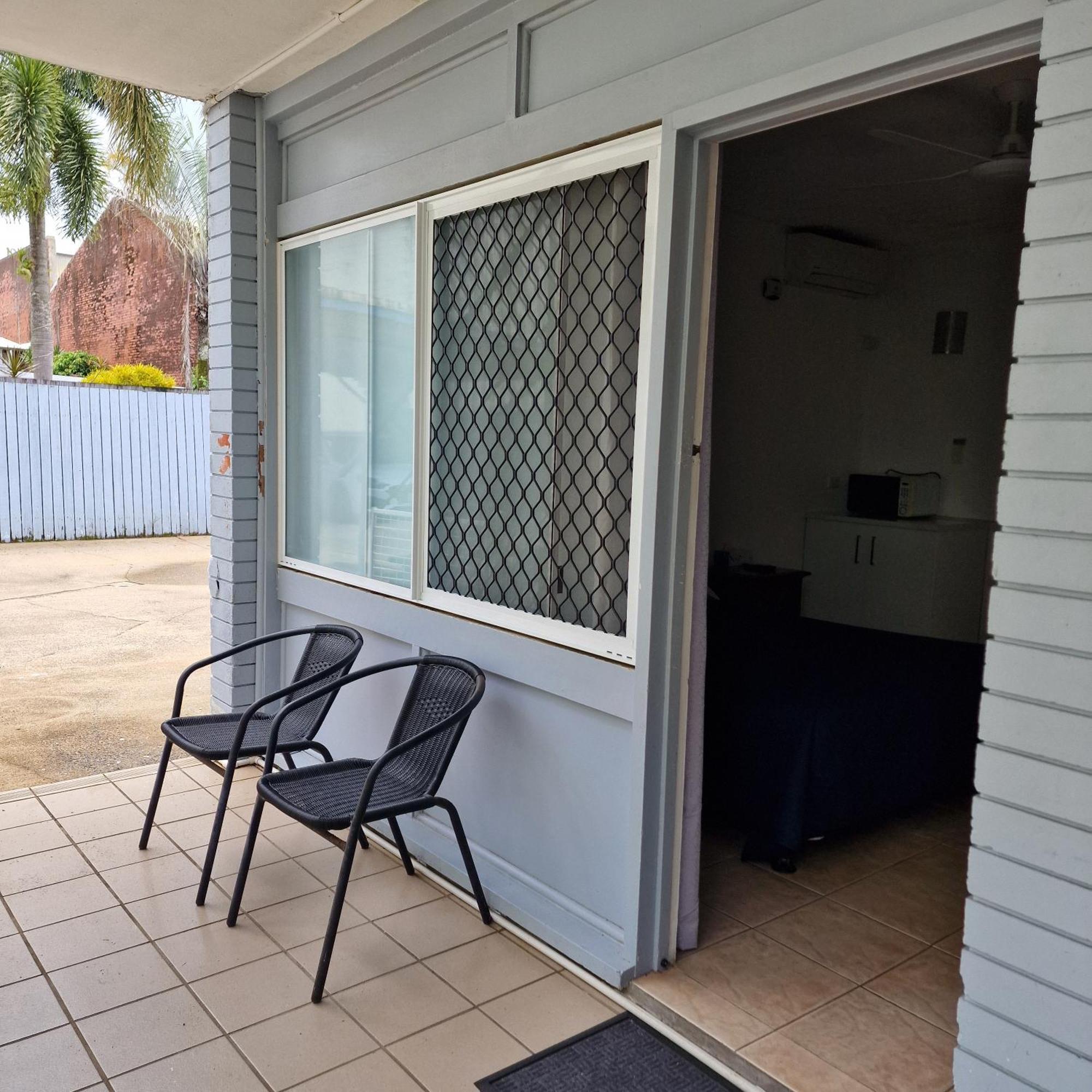 A1 Inn The City A1 Car Rentals Cairns Extérieur photo